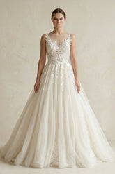 Illusion Neck Appliqued Tulle Wedding Gown in White