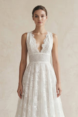 Lace Deep V-Neck A-Line Wedding Dress in White