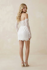 Lace Long Sleeves Sweetheart Sheath Mini Wedding Dress in White