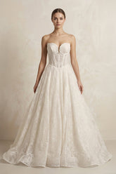 Lace Sweetheart Corset A-Line Wedding Dress in Ivory