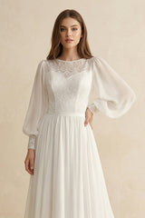 Long Sleeve A Line Wedding Dress With Appliques in Ivory