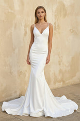 Mermaid Satin Sleeveless Wedding Dresses in White