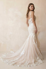 Mermaid Sweetheart Tulle Wedding Dress in White and Nude