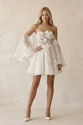 Off-the-Shoulder Appliqued Tulle A-Line Corset Wedding Dress in Ivory