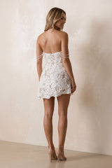 Off-the-Shoulder Bodycon Floral Embroidery Wedding Dress in Ivory