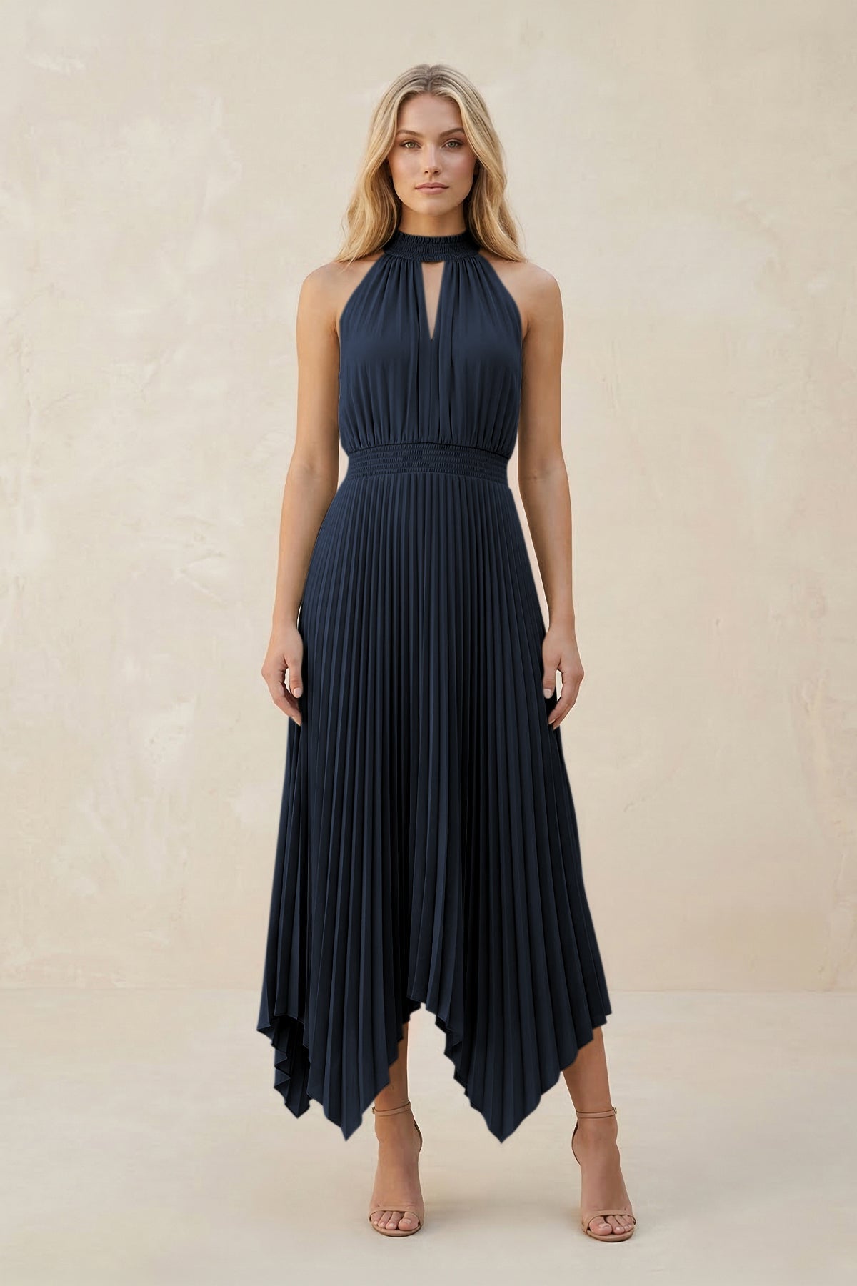 Halter Neck Pleated A-Line Chiffon Bridesmaid Dress in Dark Navy