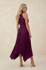 Halter Neck Pleated A-Line Chiffon Bridesmaid Dress in Fig