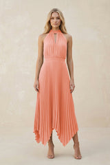 Halter Neck Pleated A-Line Chiffon Bridesmaid Dress in Rosette