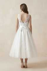 Illusion Neck A-Line Tulle Appliqued Midi Wedding Dress With Bow in White
