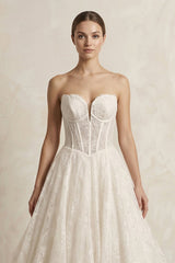 Lace Sweetheart Corset A-Line Wedding Dress in Ivory