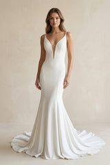 Mermaid Backless Satin Wedding Dress in White