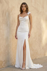 Mermaid Satin Wedding Dress With Floral in White