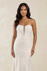 Mermaid Sweetheart Appliqued Tulle Wedding Dress in White