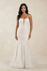 Mermaid Sweetheart Appliqued Tulle Wedding Dress in White
