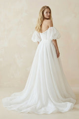 Off-the-Shoulder A-Line Tulle Wedding Dress With Puff Sleeves in White