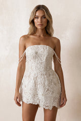 Off-the-Shoulder Bodycon Floral Embroidery Wedding Dress in Ivory
