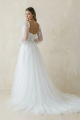Off-the-Shoulder A Line Long Sleeves Tulle Wedding Dress in White